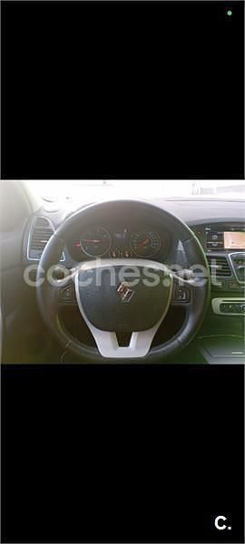 Usado Renault Laguna III Dynamique 110 CV (80 kW) 2013 Gris / plata Familiar