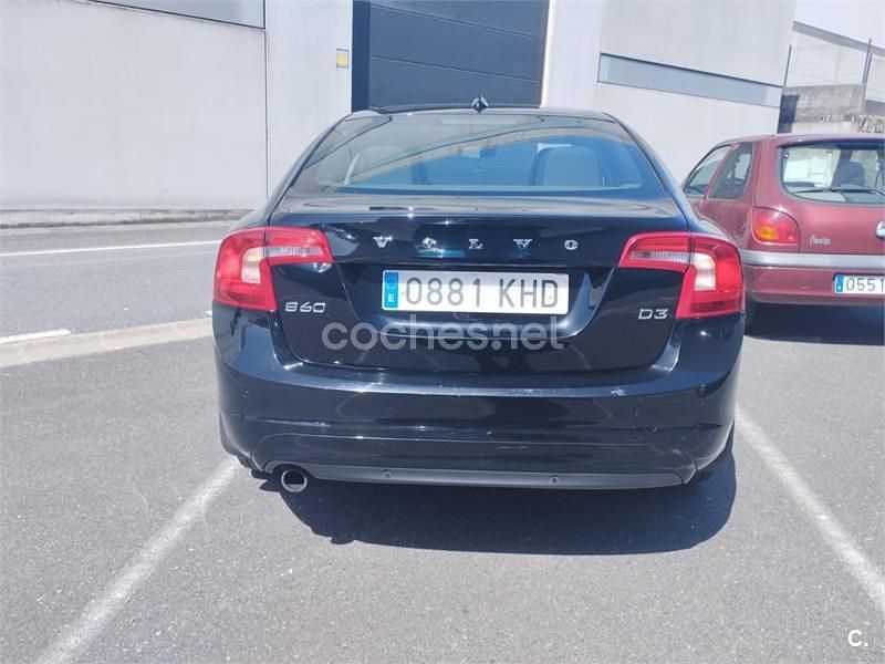 Occasion Volvo S60 Momentum 150 PK (110 kW) 2018 Zwart Sedan