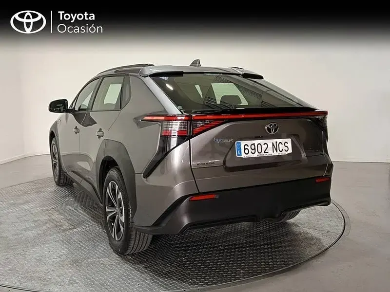 Usado Toyota bZ4X Advance 2025 Eléctrico SUV