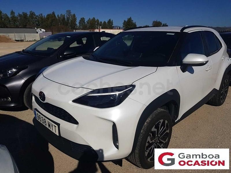 Usado Toyota Yaris Cross Active 116 CV (85 kW) 2025 Blanco SUV