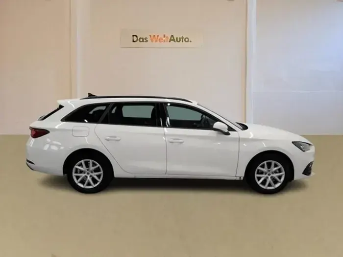 Usado Seat Leon Style 116 CV (85 kW) 2025 Blanco