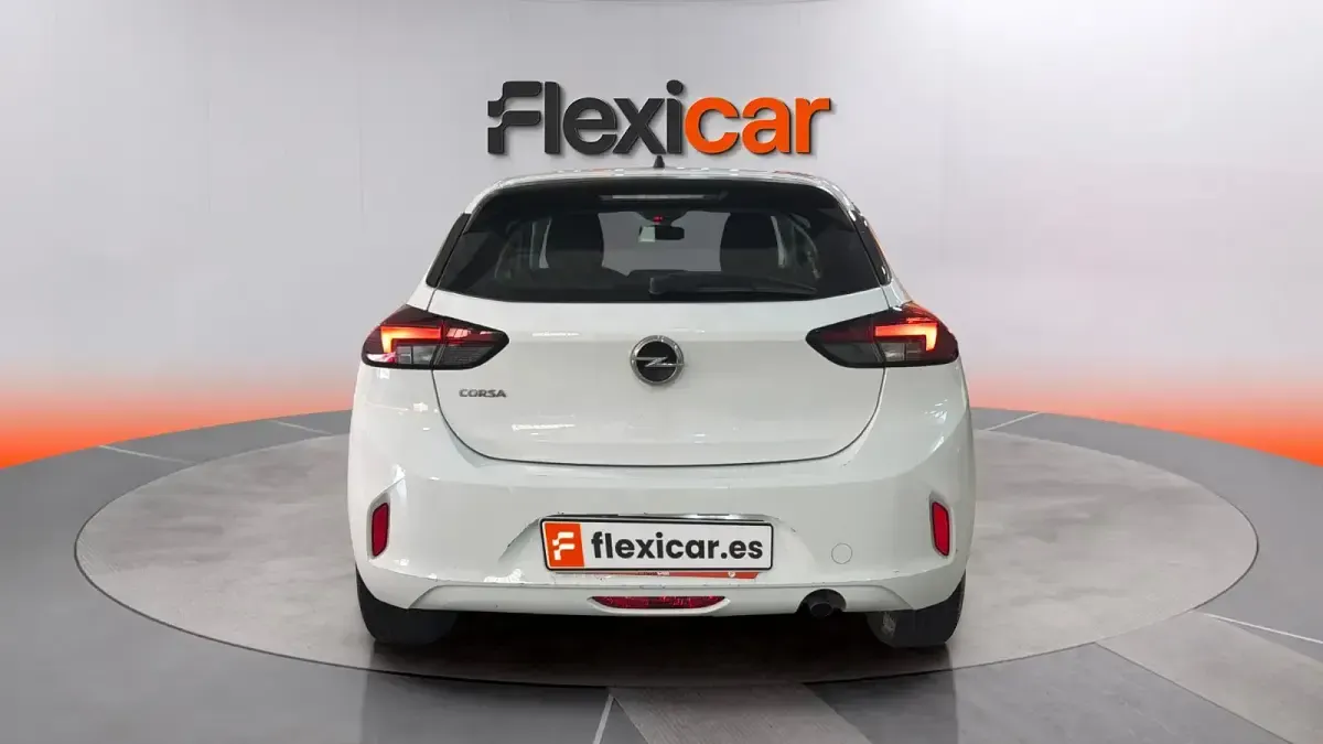 Usado Opel Corsa Edition 75 CV (55 kW) 2021 Blanco Utilitario