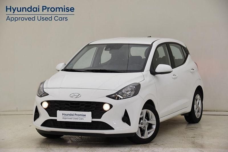 Blanco Usado 2024 Hyundai i10 Utilitario | 14.900 € (Precio justo) - Imagen 1/4