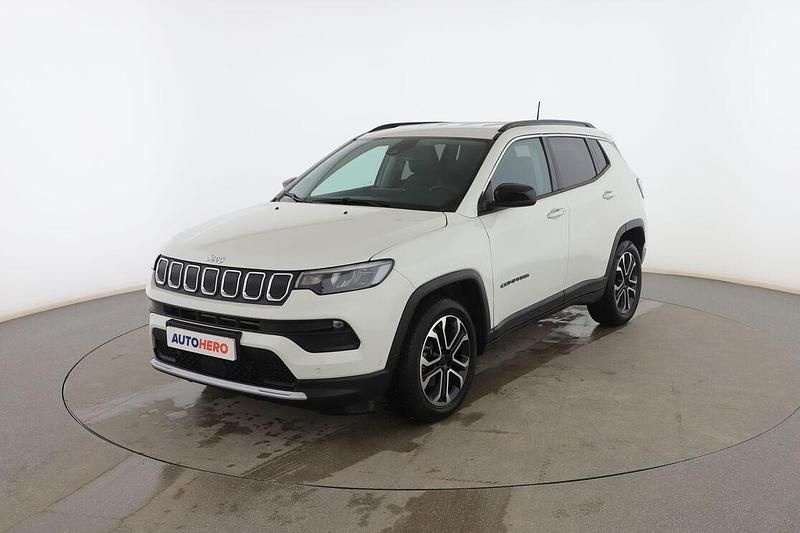 Blanco Usado 2022 Jeep Compass Limited SUV | 22.099 € (Un poco caro) - Imagen 1/3