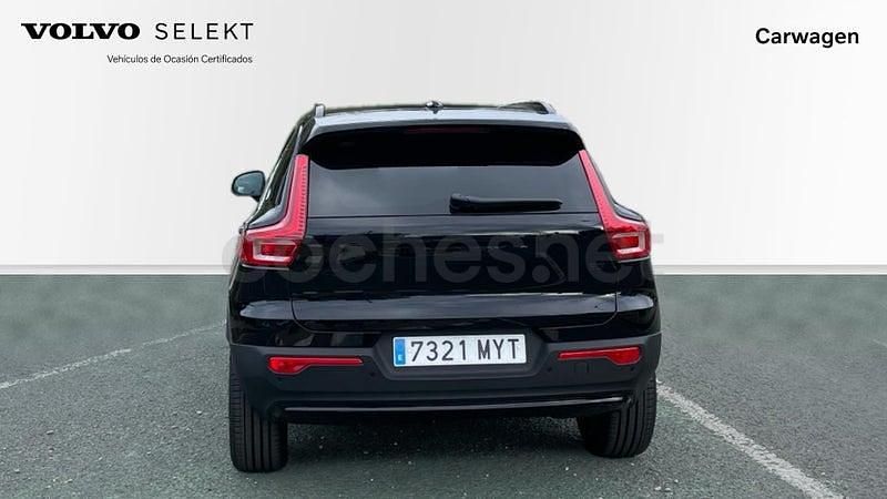 Usado Volvo XC40 163 CV (119 kW) 2025 Negro SUV