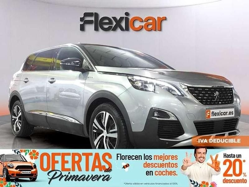 Usado Peugeot 5008 GT 131 CV (96 kW) 2021 Gris SUV