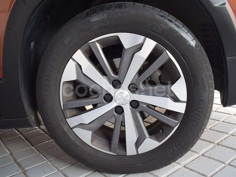 Usado Peugeot Rifter GT-line 100 CV (73 kW) 2021 Marrón Monovolumen