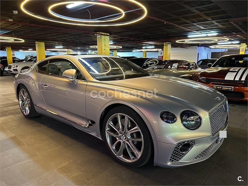 Usado Bentley Continental GT 550 CV (404 kW) 2021 Gris / plata Coupe