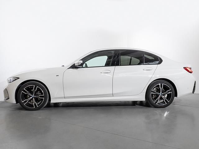 Usado BMW 318 Comfort Edition 150 CV (110 kW) 2025