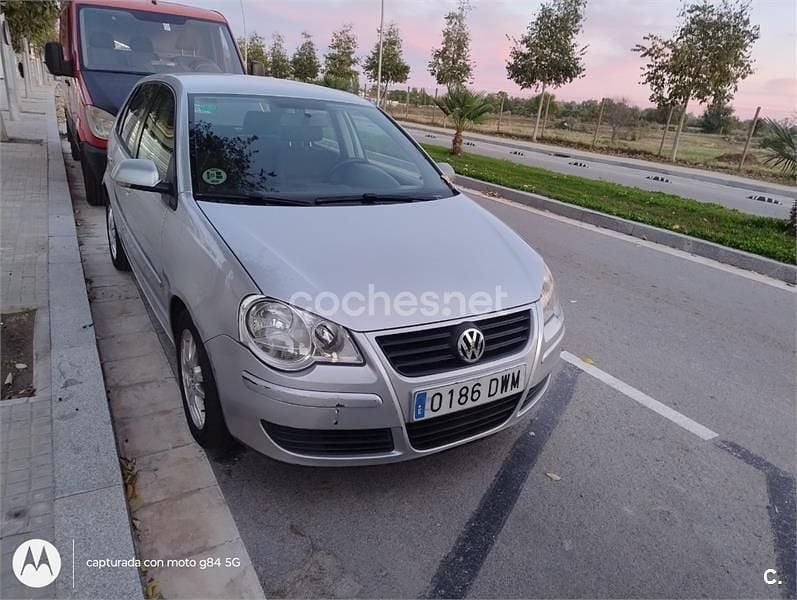 Gris / plata Usado 2006 VW Polo Edition Berlina | 3000 € (Precio justo) - Imagen 1/4