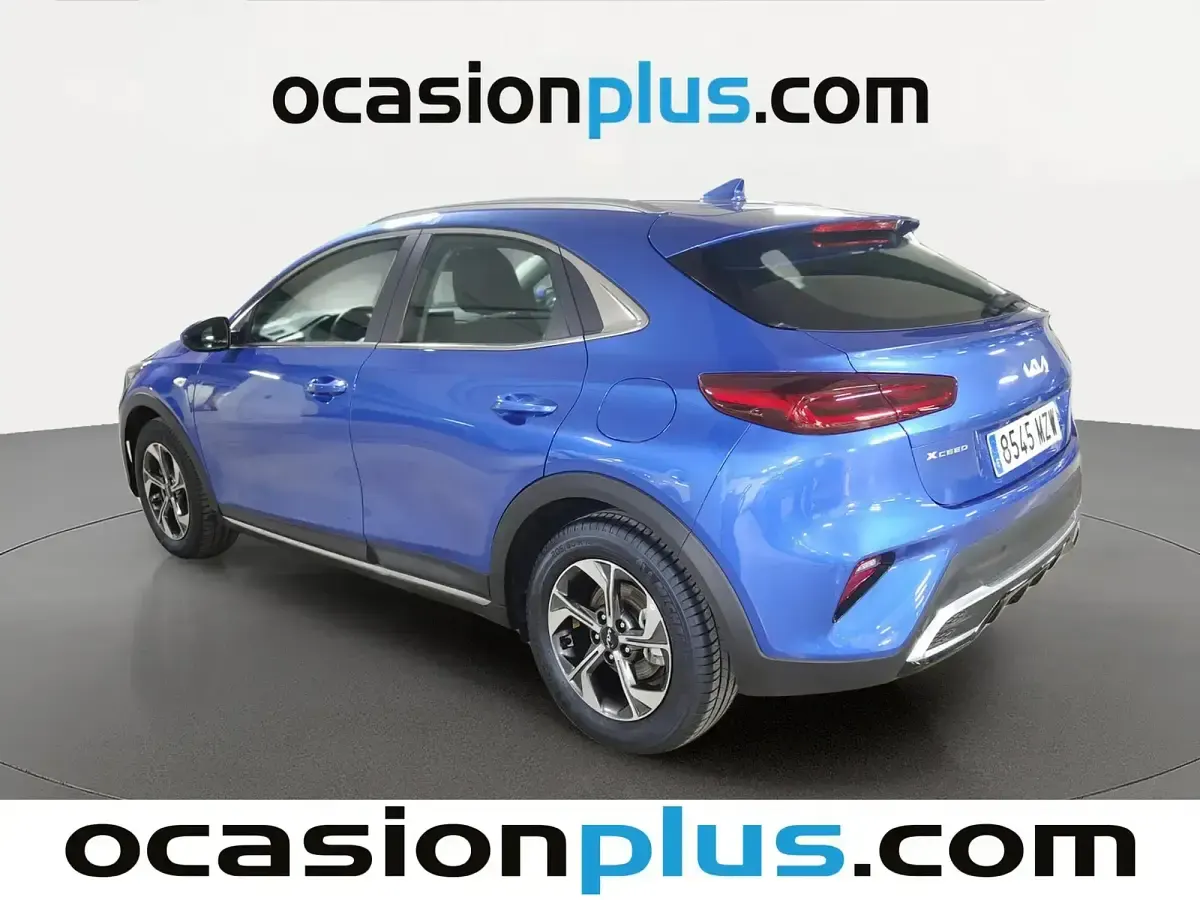 Usado Kia XCeed 100 CV (73 kW) 2025 Azul SUV