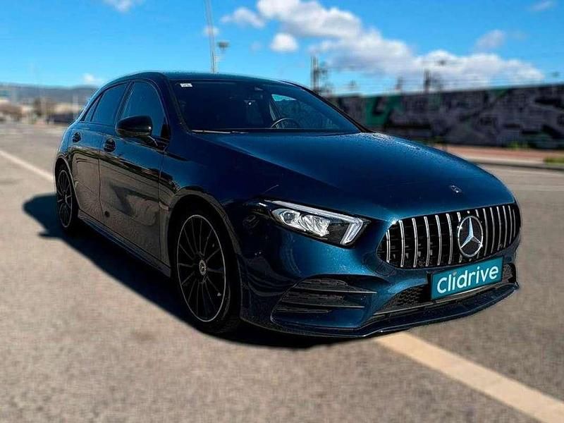 Usado Mercedes A180 136 CV (100 kW) 2020 Azul Berlina