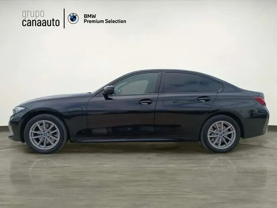 Usado BMW 320e Shadowline 204 CV (150 kW) 2025 Negro Berlina