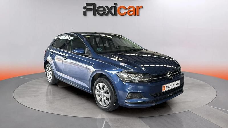 Usado VW Polo Advance 95 CV (69 kW) 2019 Azul Berlina