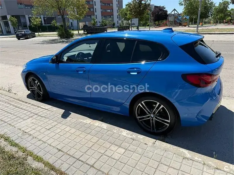 Usado BMW 118 150 CV (110 kW) 2024 Azul Berlina