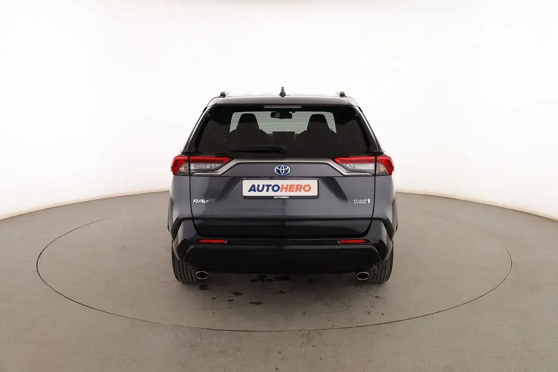 Usado Toyota RAV4 Hybrid Advance 306 CV (225 kW) 2022 Gris SUV