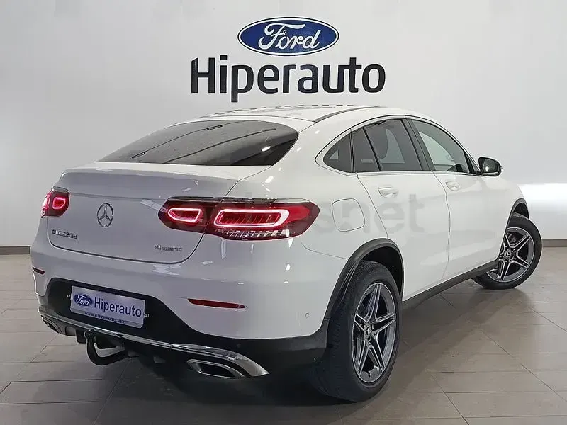 Usado Mercedes GLC220 194 CV (142 kW) 2022 Blanco SUV