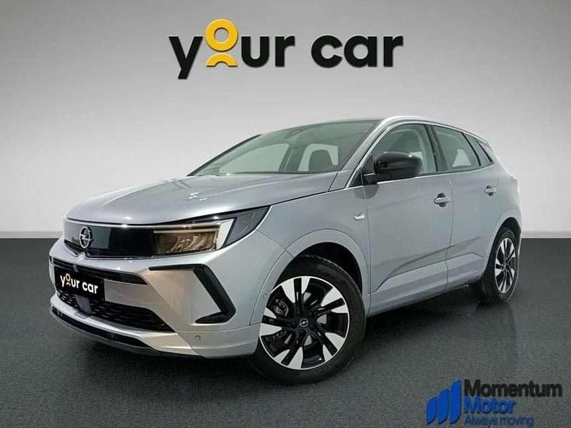 Usado Opel Grandland X Design & Tech 131 CV (96 kW) 2023 Plateado SUV