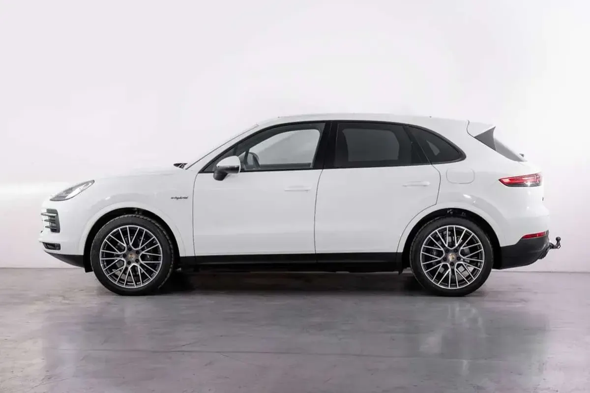 Usado Porsche Cayenne 462 CV (339 kW) 2022 Blanco SUV