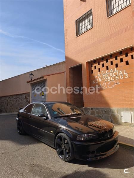 Negro Usado 2002 BMW 318 Coupe | 8700 € - Imagen 1/4