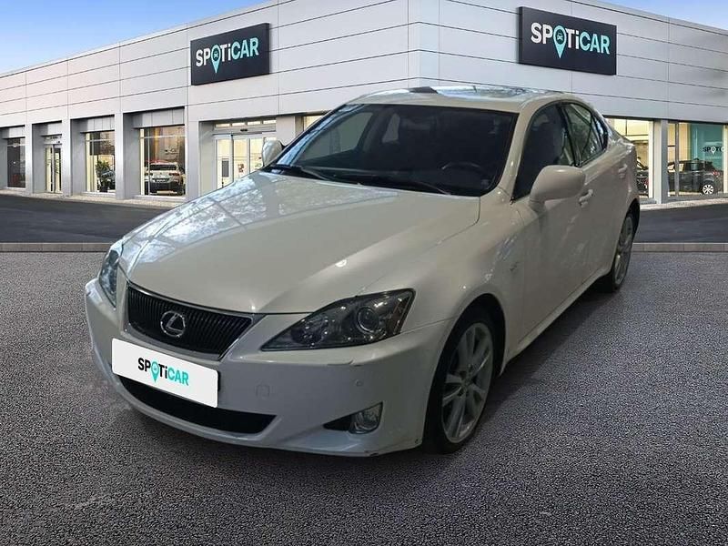 Usado Lexus IS220d Luxury Line 177 CV (130 kW) 2007 Blanco Berlina
