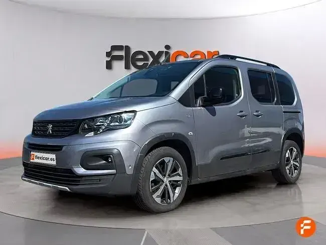 Usado Peugeot Rifter GT 130 CV (95 kW) 2023 Gris Monovolumen