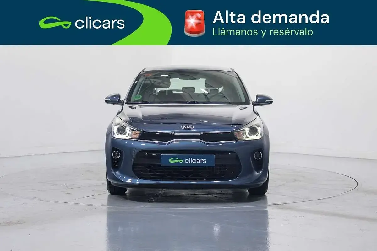 Usado Kia Rio 101 CV (74 kW) 2019 Azul Utilitario