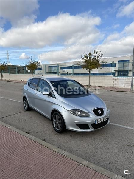 Gris / plata Usado 2005 Seat Toledo Stylance Berlina | 2300 € (Precio justo) - Imagen 1/4