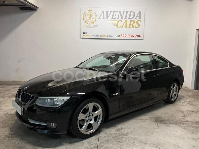 Usado BMW 320 170 CV (125 kW) 2010 Negro Coupe