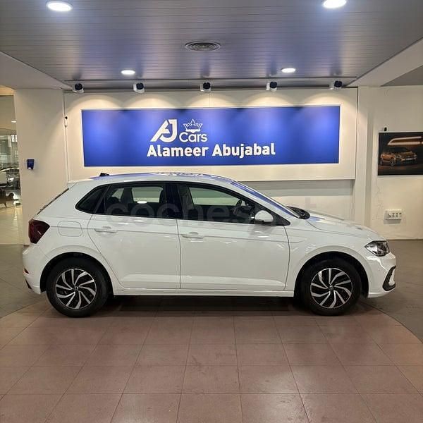 Usado VW Polo Life 95 CV (69 kW) 2023 Blanco Utilitario