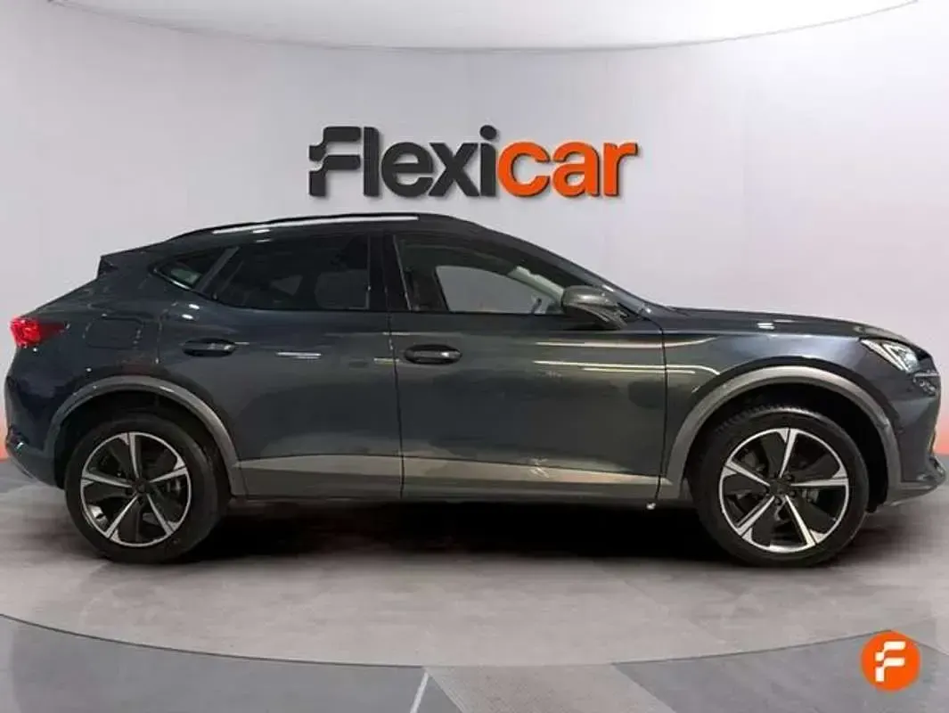 Usado Cupra Formentor 150 CV (110 kW) 2024 Gris SUV