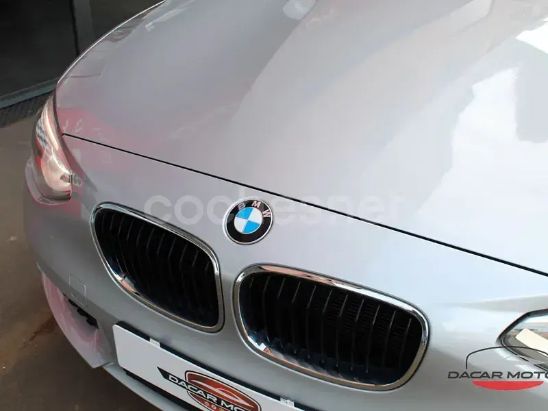 Usado BMW 118 143 CV (105 kW) 2012 Gris / plata Utilitario
