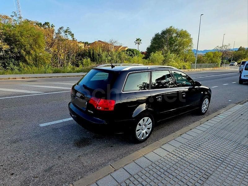 Usado Audi A4 115 CV (84 kW) 2007 Negro Familiar