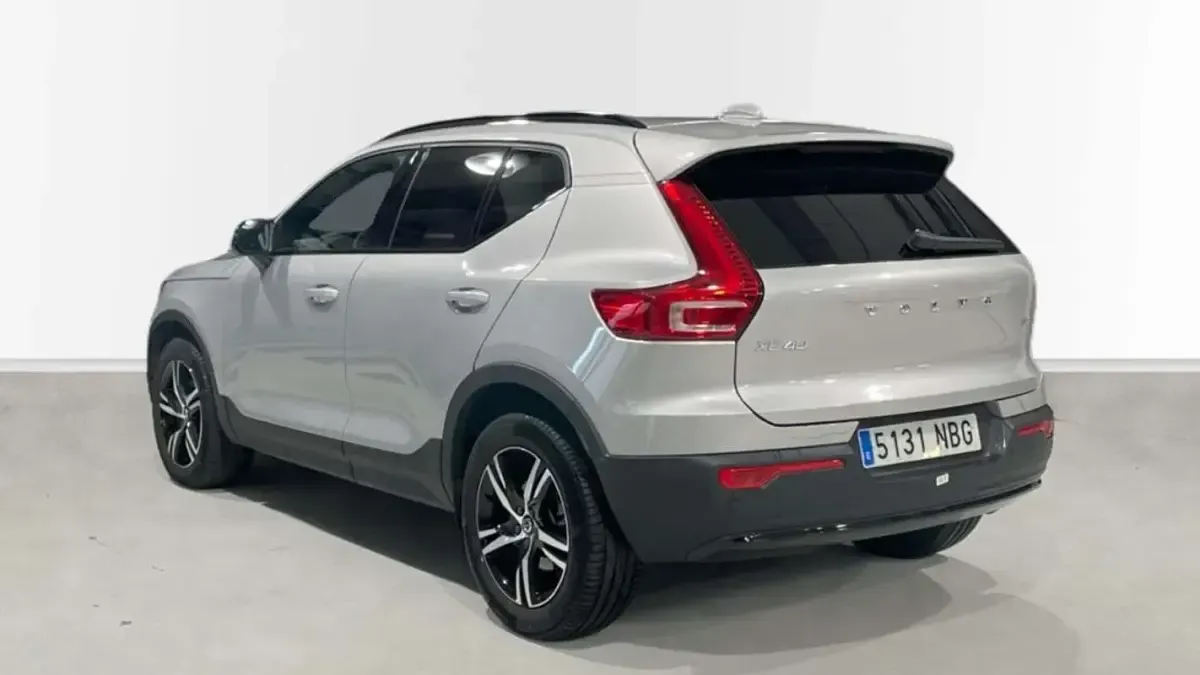 Usado Volvo XC40 Plus 163 CV (119 kW) 2025 SUV