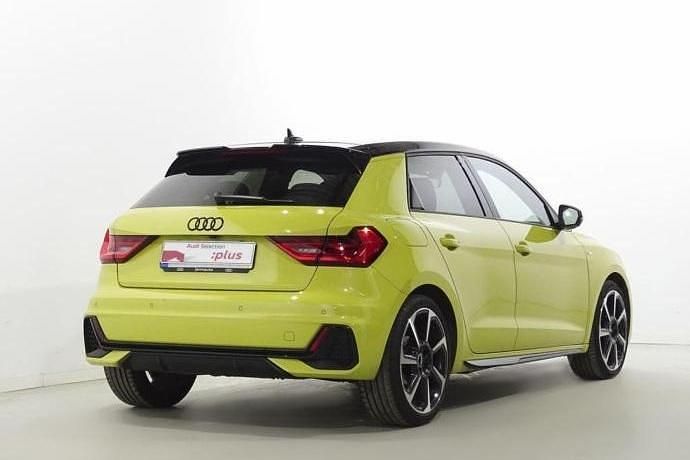 Usado Audi A1 Ambiente 150 CV (110 kW) 2021 SUV
