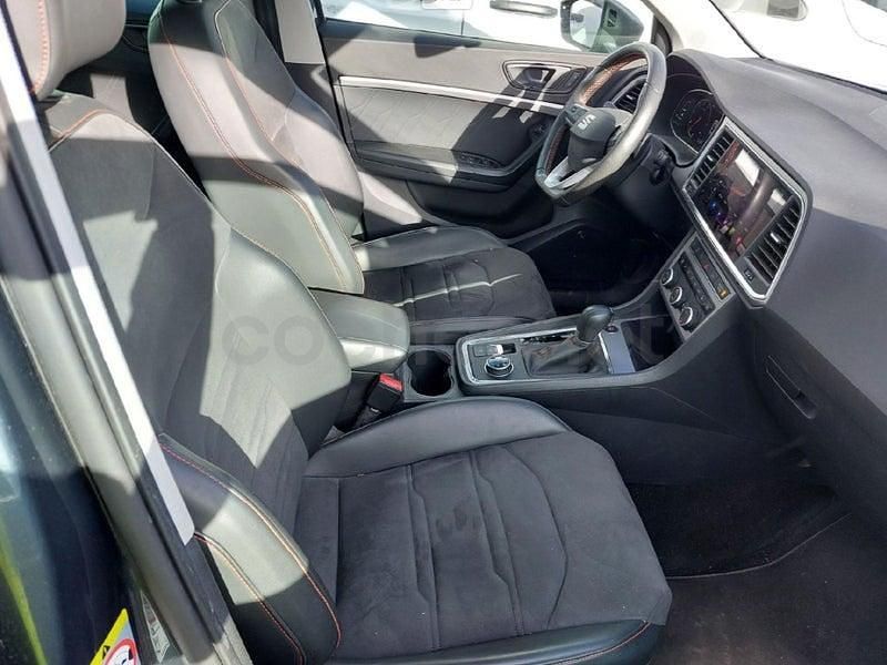 Usado Seat Ateca FR 150 CV (110 kW) 2021 Gris / plata SUV