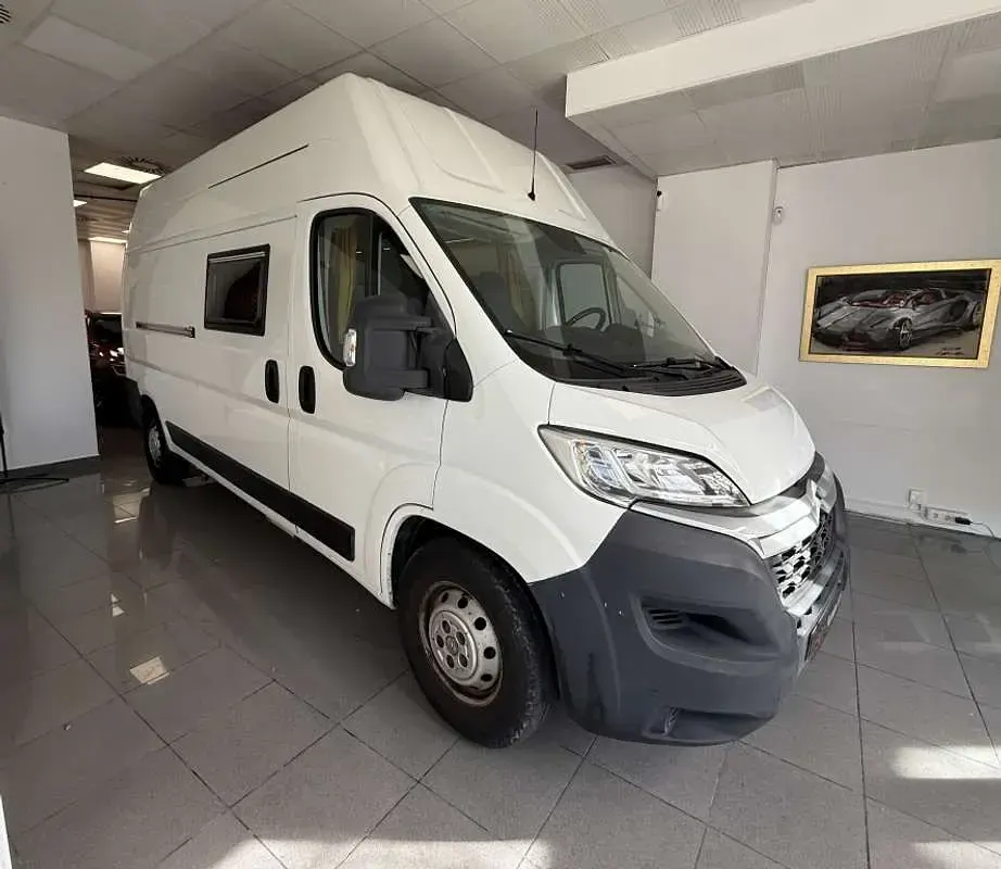 Usado Citroën Jumper 163 CV (119 kW) 2018 Blanco Monovolumen