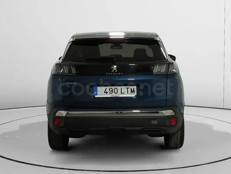 Usado Peugeot 3008 Allure 130 CV (95 kW) 2021 Azul SUV