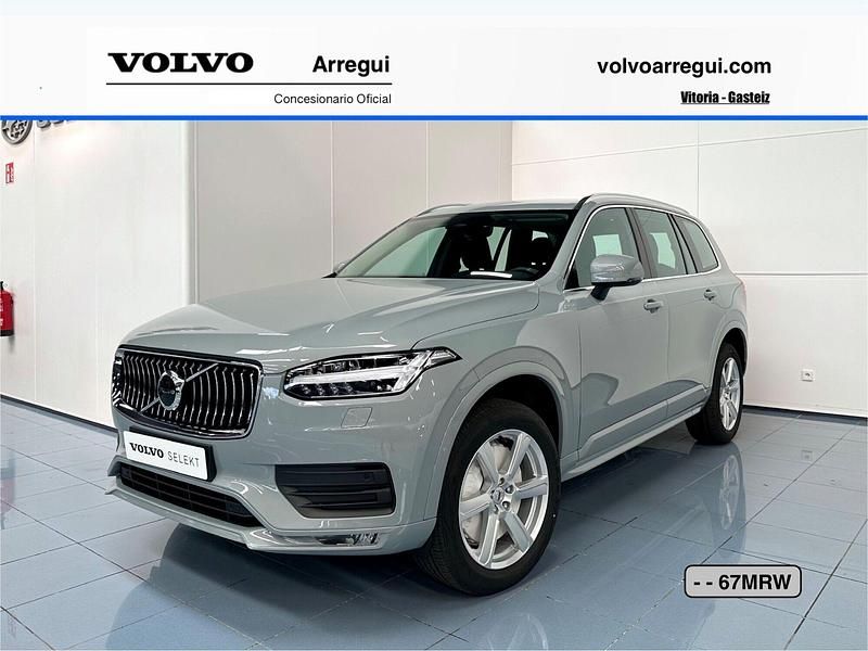 Gris Usado 2024 Volvo XC90 Core SUV | 67.990 € - Imagen 1/4