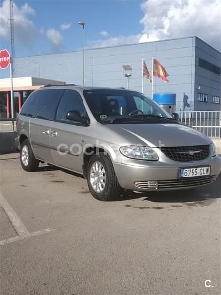 Beige Usado 2004 Chrysler Grand Voyager Monovolumen | 4000 € (Precio justo) - Imagen 1/1