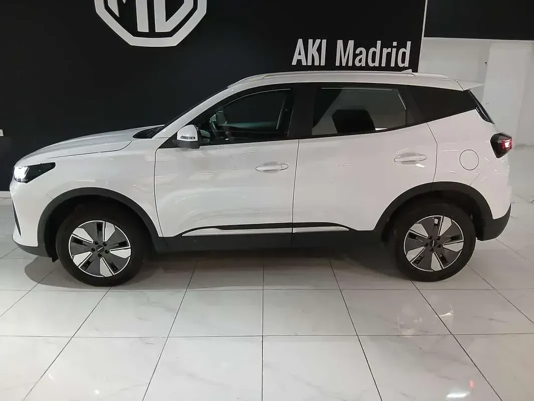 Usado Ebro s400 211 CV (155 kW) 2025 Blanco SUV