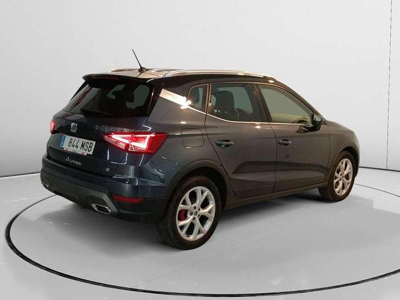 Usado Seat Arona FR 151 CV (111 kW) 2024 Negro SUV