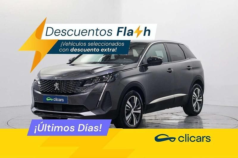Usado Peugeot 3008 Allure 131 CV (96 kW) 2023 Gris SUV