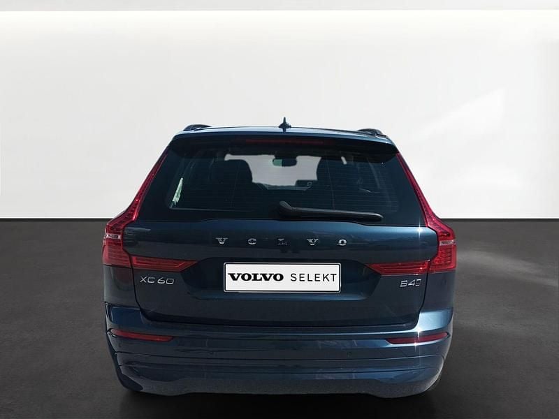 Usado Volvo XC60 Momentum 197 CV (144 kW) 2022 Otro SUV