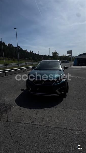 Usado Peugeot 5008 Allure 130 CV (95 kW) 2019 Azul SUV