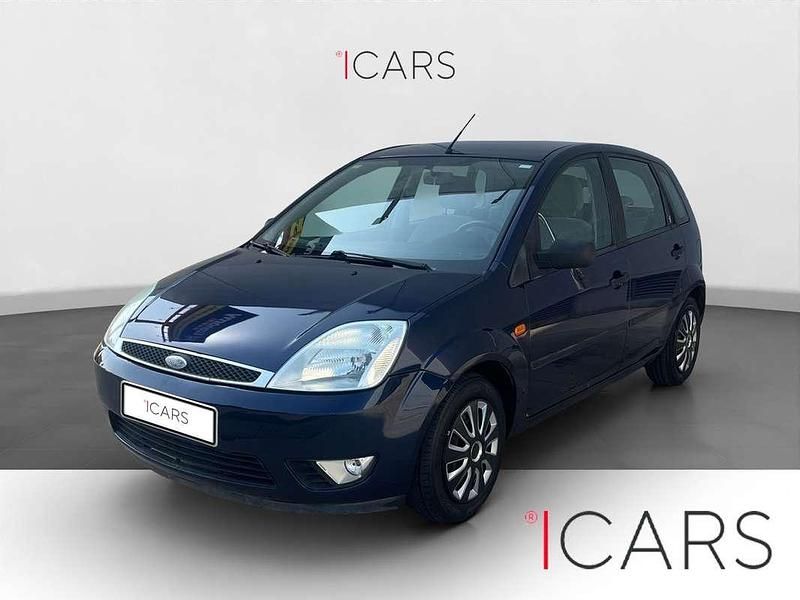 Azul Usado 2002 Ford Fiesta Trend Utilitario | 4800 € (Caro) - Imagen 1/4