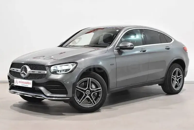 Usado Mercedes GLC300e 306 CV (225 kW) 2021 Gris / plata SUV