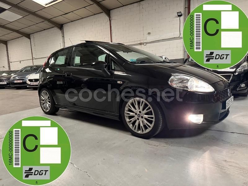 Negro Usado 2008 Fiat Grande Punto Racing Utilitario | 4490 € - Imagen 1/4