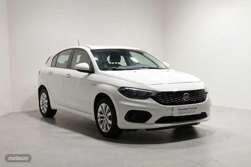 Usado Fiat Tipo Mirror 95 CV (69 kW) 2020 Blanco