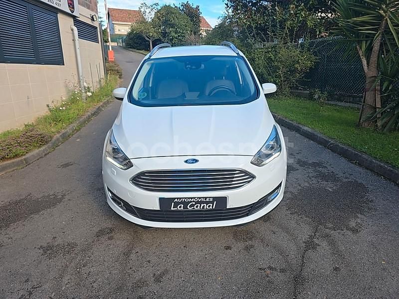 Usado Ford Grand C-Max Titanium 120 CV (88 kW) 2018 Blanco Monovolumen